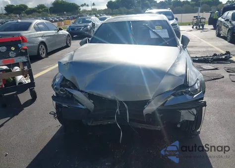 2016 Lexus Is 200T из США, поврежденный, VIN JTHBA1D27G5001181